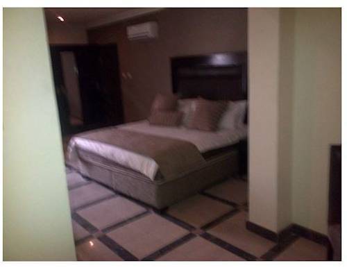 Quo Vadis Hotel Абуджа Стая снимка